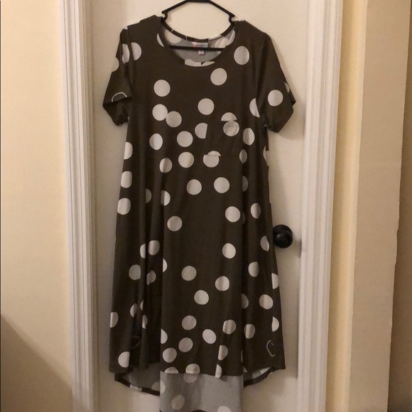LulaRoe Carly - Picture 1 of 3